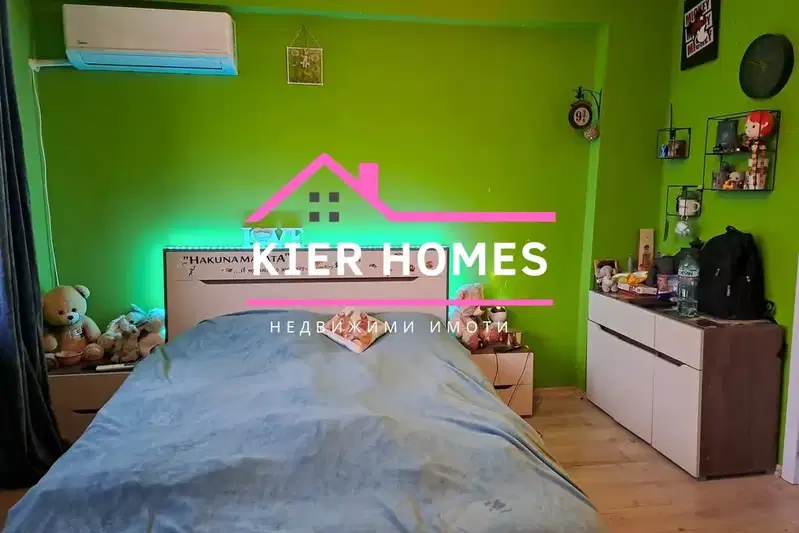 4-bedroom apartment in Haskovo, Dimitrov