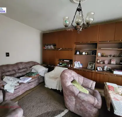 Photo 3 — 4-bedroom apartment in Oblast Pazardjik, Peshtera