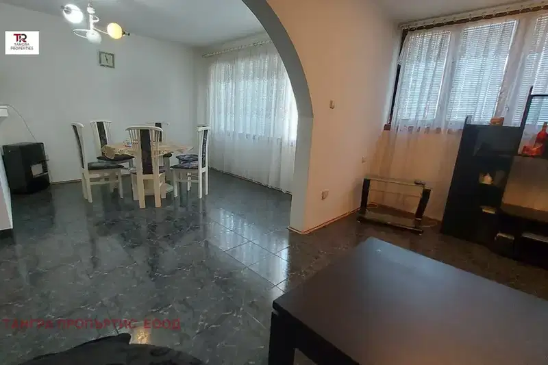 4-bedroom apartment in Oblast Pernik, Radomir