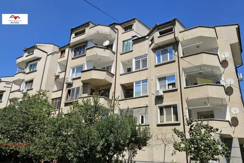 4-bedroom apartment in Oblast Plovdiv, Hisarya