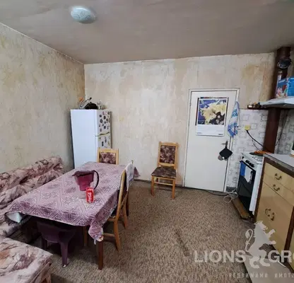 Снимка 5 — Многостаен апартамент във Варна, Провадия