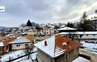 Многостаен апартамент във Велико Търново, Елена