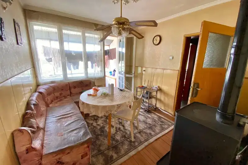 4-bedroom apartment in Oblast Veliko Tyrnovo, Lyaskovec