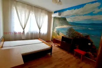 Многостаен апартамент във Велико Търново, Свищов
