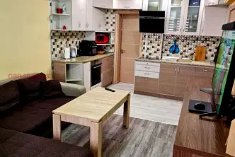 Двустаен апартамент в Кайсиева ина