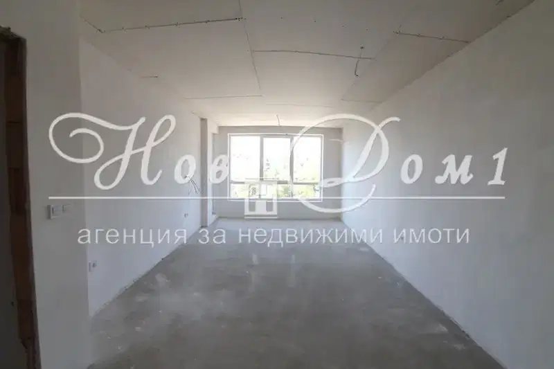 Двустаен апартамент в Кайсиева ина