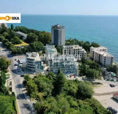 Снимка 3 — Двустаен апартамент в к.к. Чайка