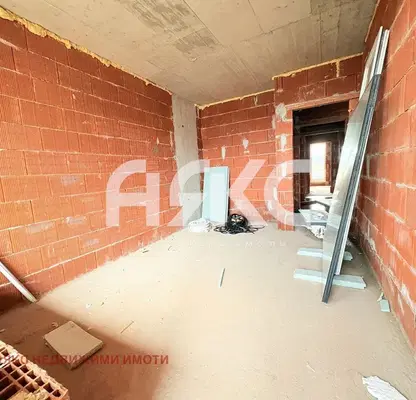 Photo 3 — 2-bedroom apartment in Студентски