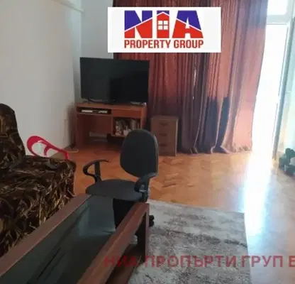 Снимка 2 — Двустаен апартамент в с. Равнец