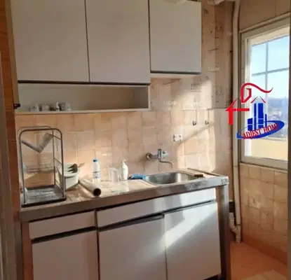 Снимка 3 — Двустаен апартамент в Шумен, 5-ти полк