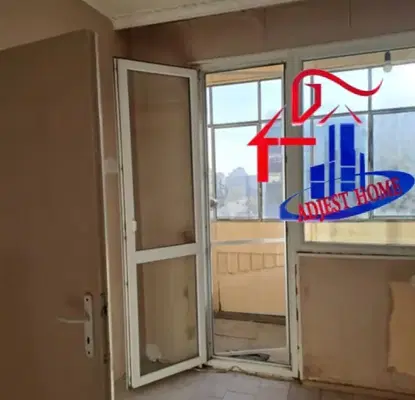 Снимка 4 — Двустаен апартамент в Шумен, 5-ти полк