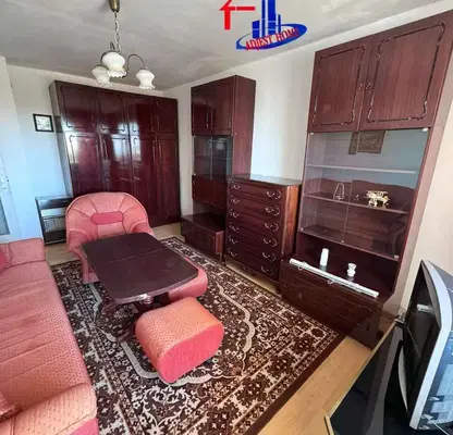 Снимка 2 — Двустаен апартамент в Шумен, 5-ти полк
