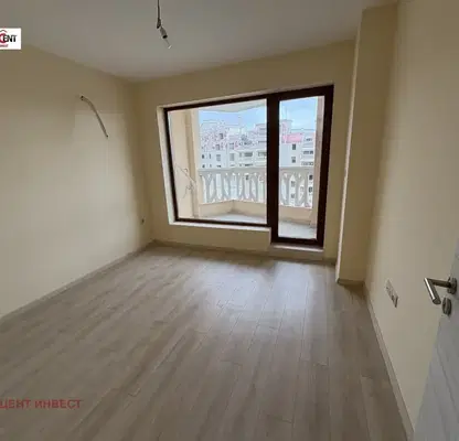 Снимка 3 — Двустаен апартамент във Варна, Аспарухово