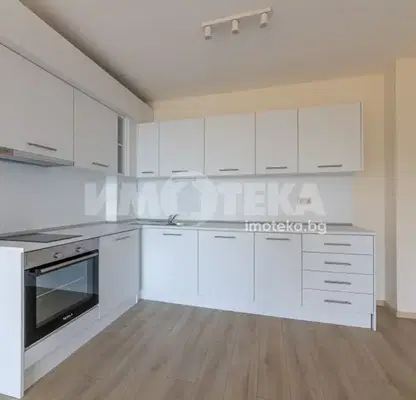 Photo 3 — 2-room apartment with terrace in Asparuhovo, Varna