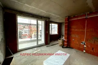 Двустаен апартамент в Стара Загора, Аязмото