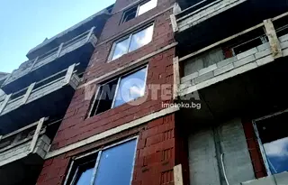 Двустаен апартамент в София, Банишора