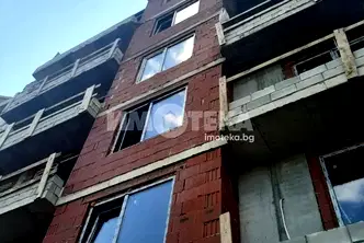 Двустаен апартамент в София, Банишора