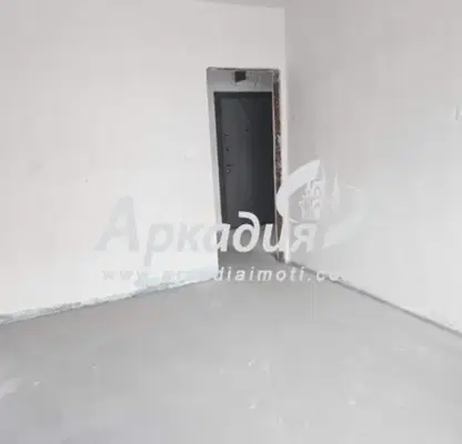 Снимка 3 — Двустаен апартамент с тераса и паркомясто в Беломорски, Пловдив