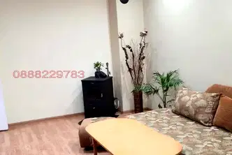 Двустаен апартамент в Габрово, Бичкиня