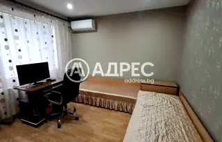 Двустаен апартамент в Габрово, Бичкиня