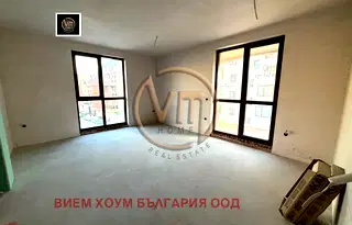 Двустаен апартамент във Варна, Бриз