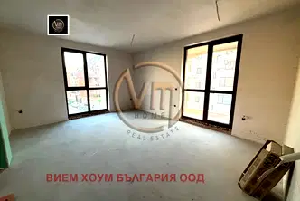 Двустаен апартамент във Варна, Бриз