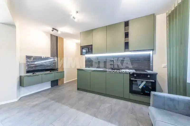 Two-room apartment with large terrace and sea view in Briz, Varna