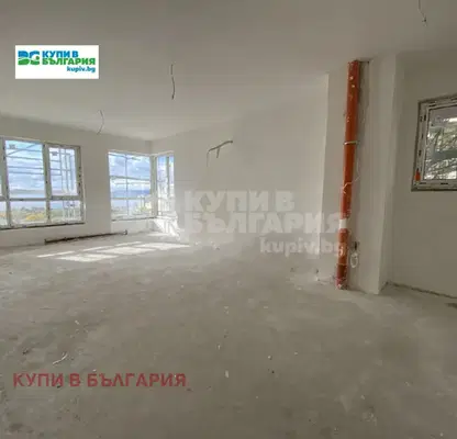 Снимка 3 — Двустаен апартамент във Варна, Бриз