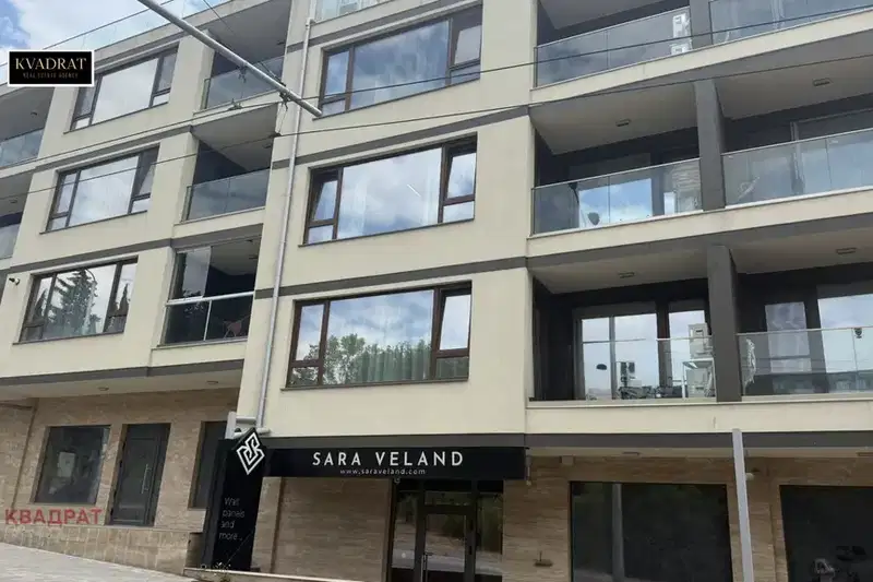 Двустаен апартамент във Варна, Бриз