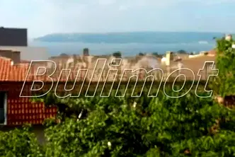 Двустаен апартамент във Варна, Бриз