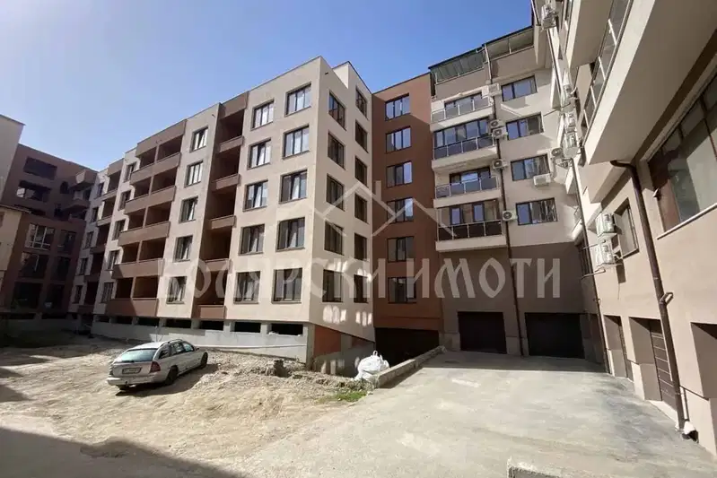 Двустаен апартамент във Велико Търново, Бузлуджа