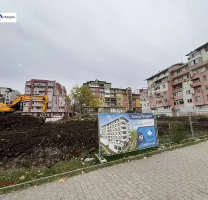 Снимка 4 — Двустаен апартамент във Велико Търново, Бузлуджа