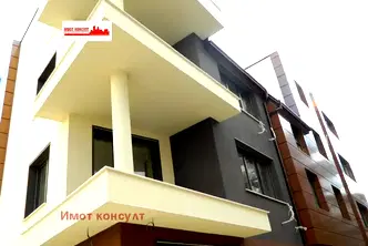 Двустаен апартамент в Пловдив, Център