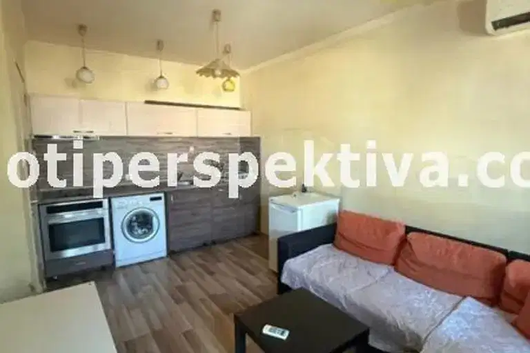 Двустаен апартамент в Пловдив, Център