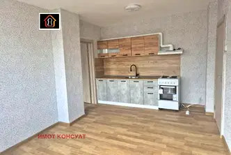 Двустаен апартамент във Враца, Център
