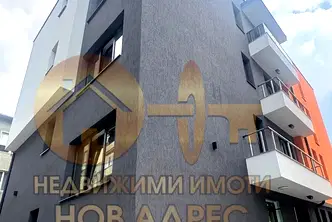 Двустаен апартамент в Търговище, Център