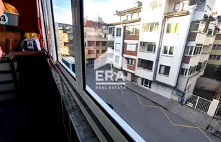 Двустаен апартамент в Ямбол, Център