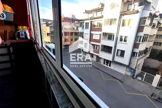 Двустаен апартамент в Ямбол, Център