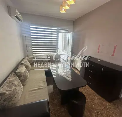 Photo 2 — 2-bedroom apartment in Tyrgovishte, Centyr