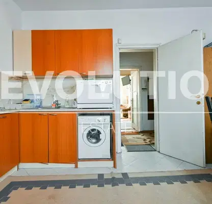 Photo 3 — Two-room apartment with terrace in Center, Sofia