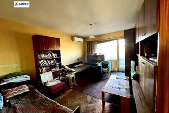 Двустаен апартамент в Ловеч, Център