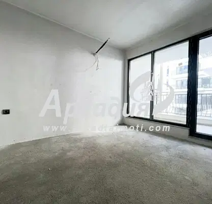 Photo 2 — Two-room apartment with terrace in a new building in the Center of Plovdiv
