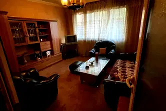 Двустаен апартамент в Перник, Център