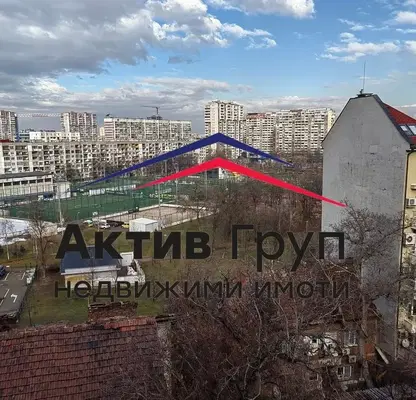 Снимка 4 — Двустаен апартамент в София, Център