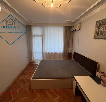 Photo 2 — 2-bedroom apartment in Shumen, Centyr