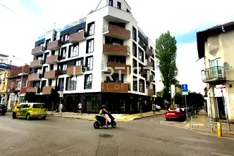Двустаен апартамент в София, Център