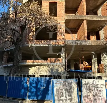 Снимка 4 — Двустаен апартамент в Пловдив, Център