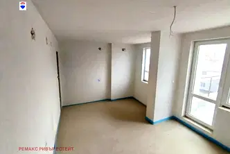 Двустаен апартамент в Русе, Център