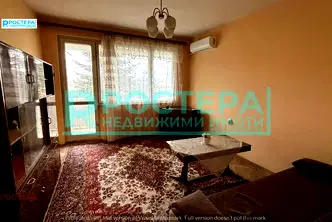 Двустаен апартамент в Търговище, Център