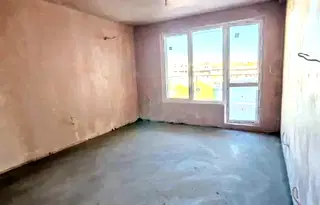 Двустаен апартамент във Варна, Център